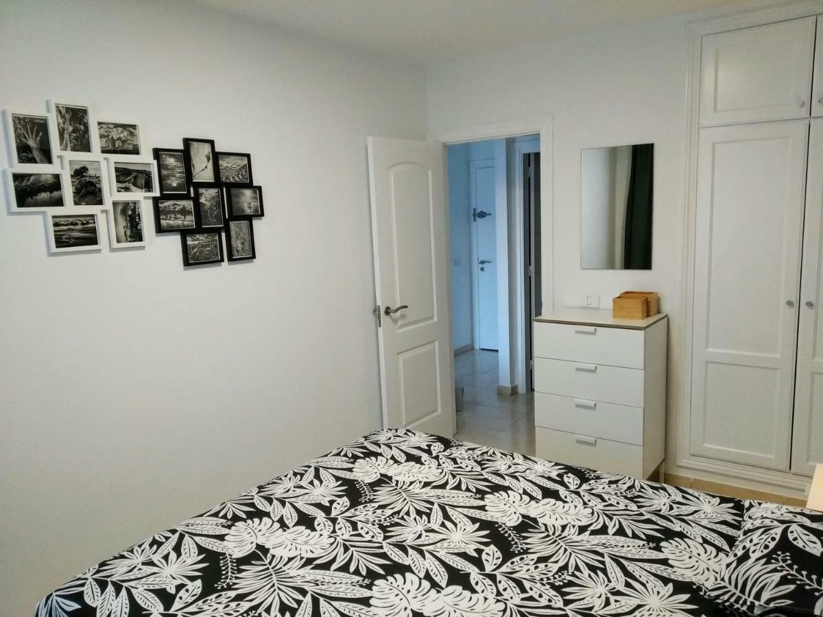 아데제 Apartamento "La Livenza" En El Centro De Adeje Con Garaje Privado 아파트 외부 사진