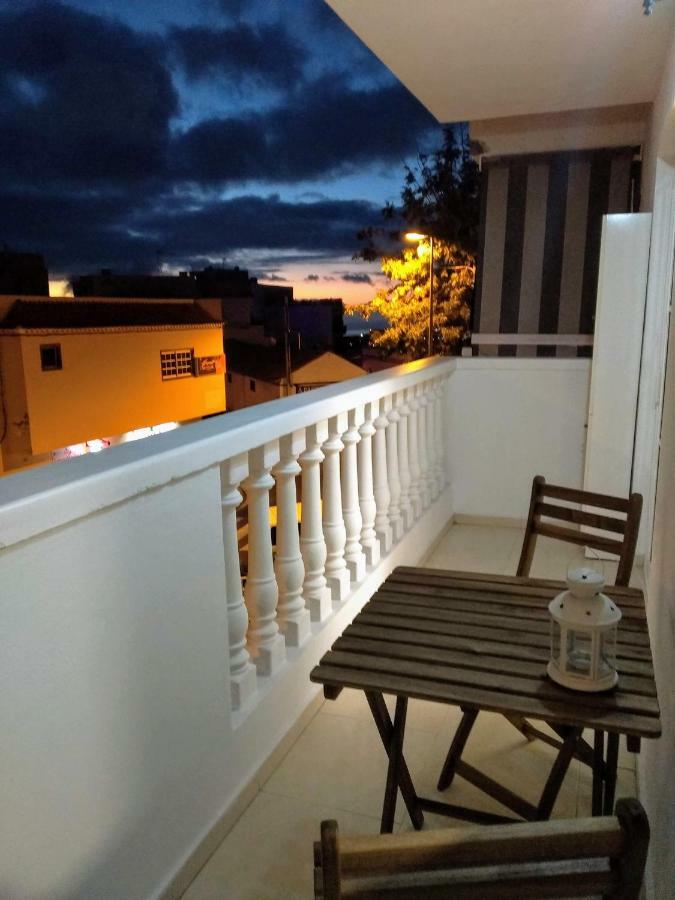 아데제 Apartamento "La Livenza" En El Centro De Adeje Con Garaje Privado 아파트 외부 사진