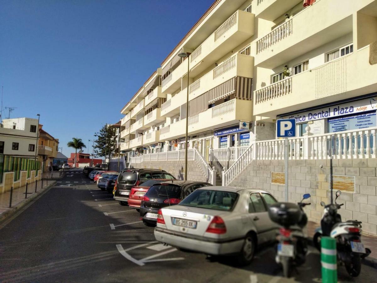 아데제 Apartamento "La Livenza" En El Centro De Adeje Con Garaje Privado 아파트 외부 사진